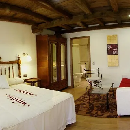 Del Mudejar Otel Velayos