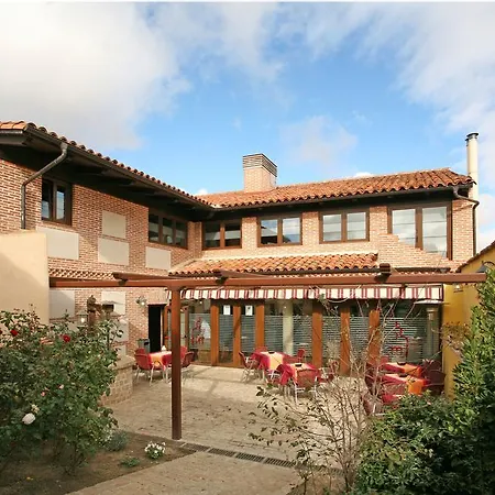 Hotel Del Mudejar Velayos