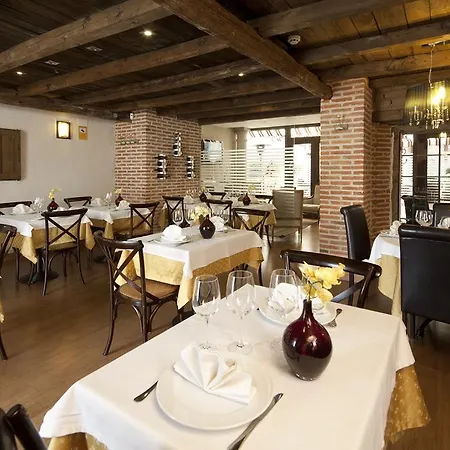 Del Mudejar Hotel Velayos