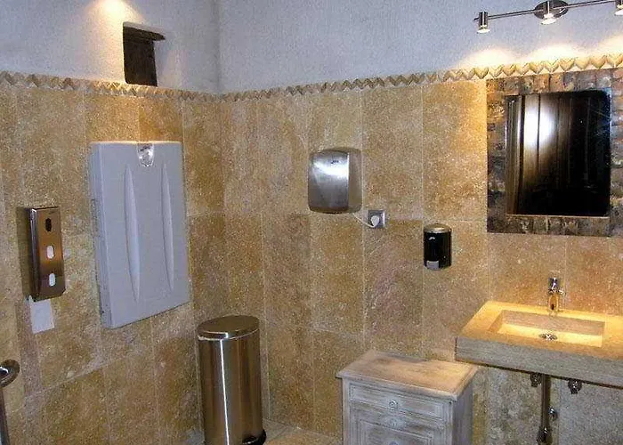 Del Mudejar Ξενοδοχείο *