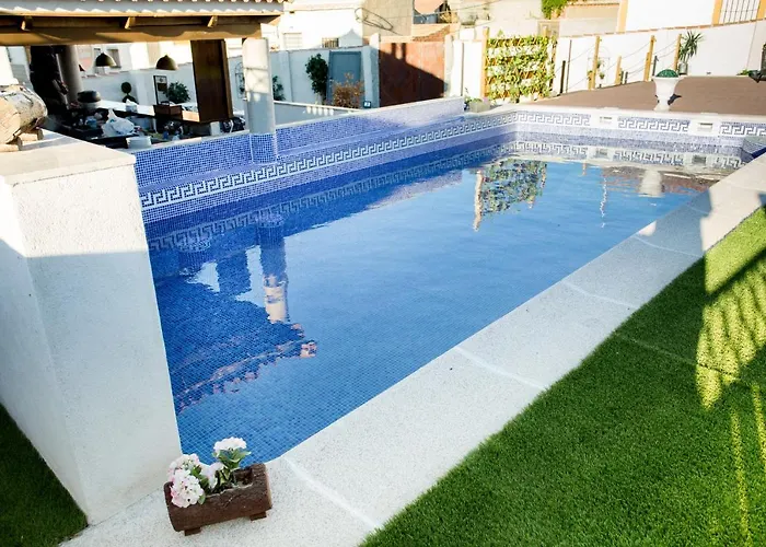 Del Mudejar Ξενοδοχείο *